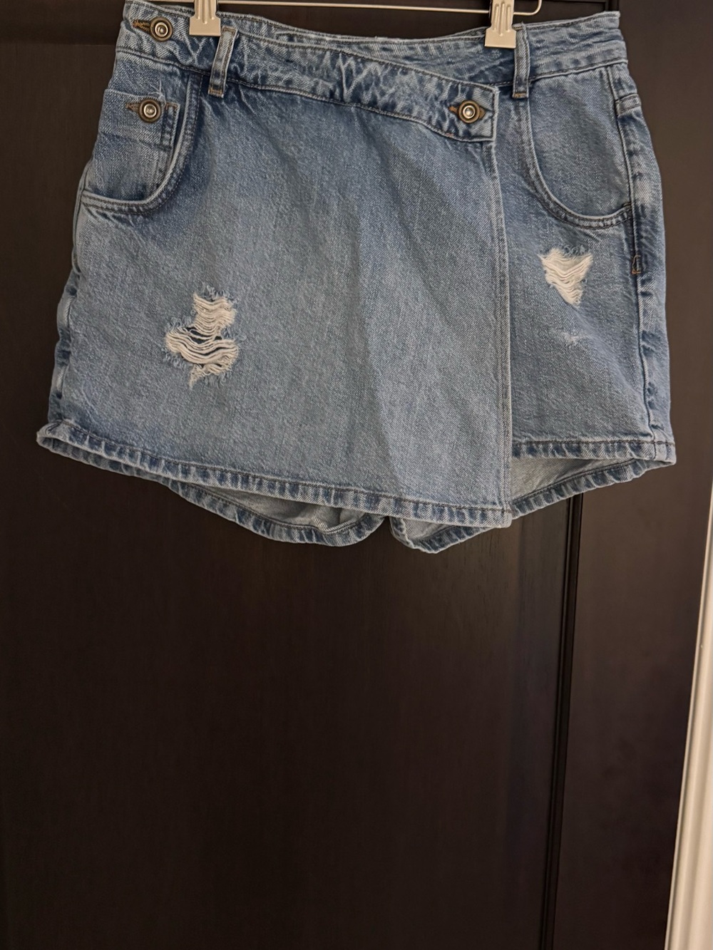 Zara Light Blue Denim Skort with Contrast Topstitching